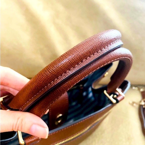 Dooney & Bourke saffiano zip satchel crossbody - Picture 6 of 15